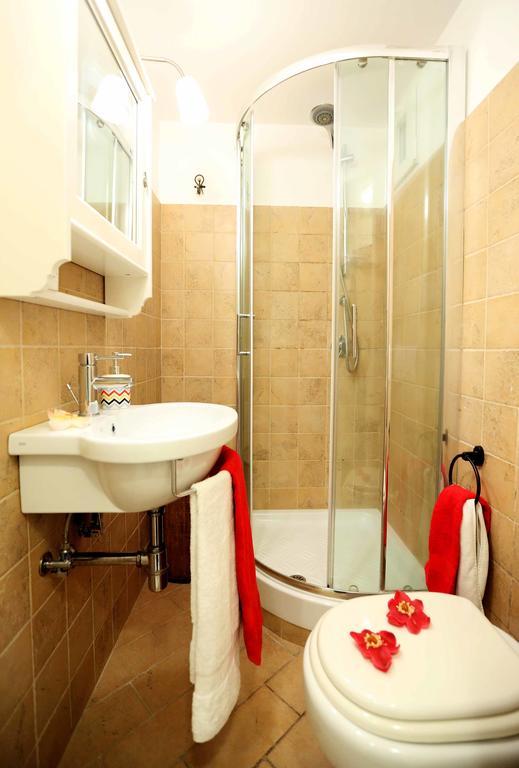 Riari Trastevere Apartment Roma Exterior foto